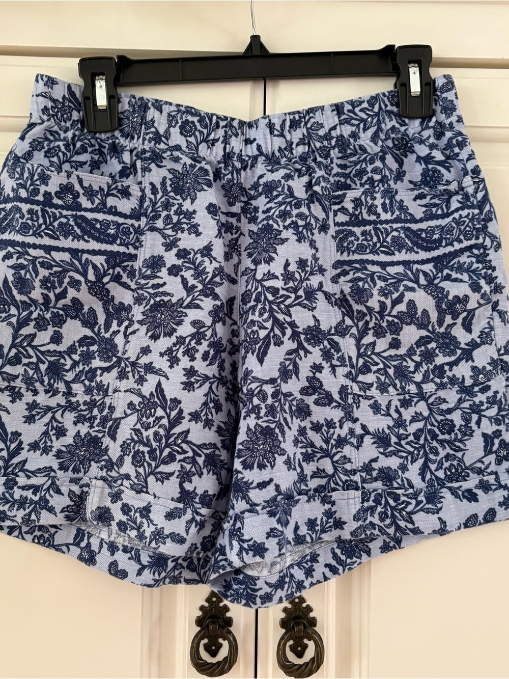 J. Jill XS Petite Blue Floral Linen Shorts